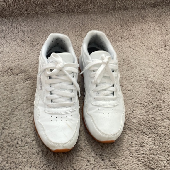 White Reebok Shoes - Picture 2 of 3
